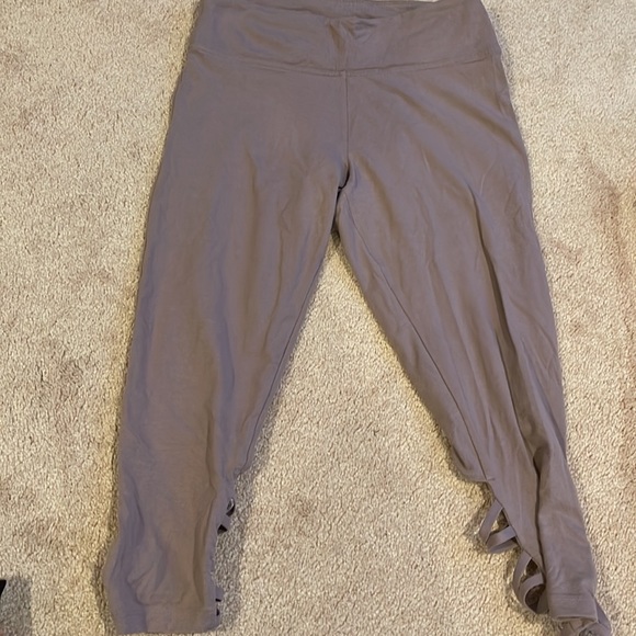 Victoria sport capri legging - Picture 3 of 3